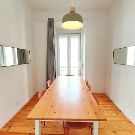 Apartment Mivo Urban Retreat